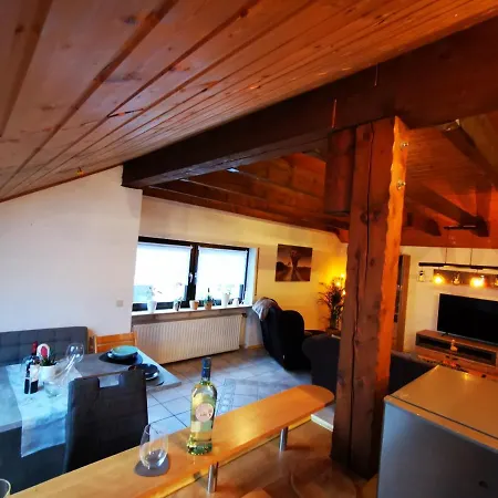 Pfaelzer Felsenlandschaft Appartement *