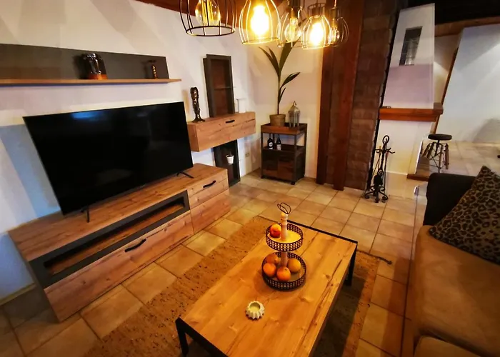 Pfaelzer Felsenlandschaft *