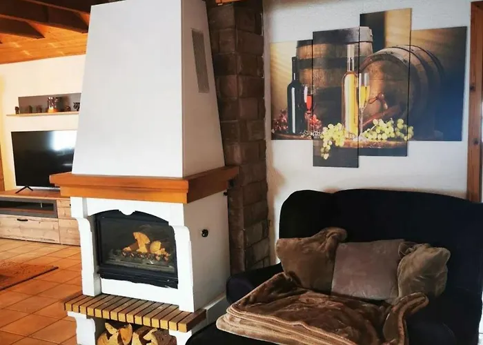 Pfaelzer Felsenlandschaft *